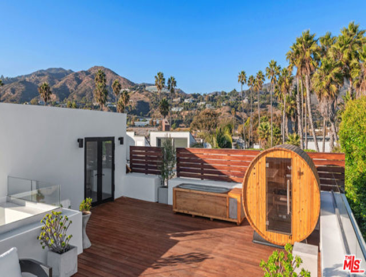 4 Bed Home for Sale in Malibu, California