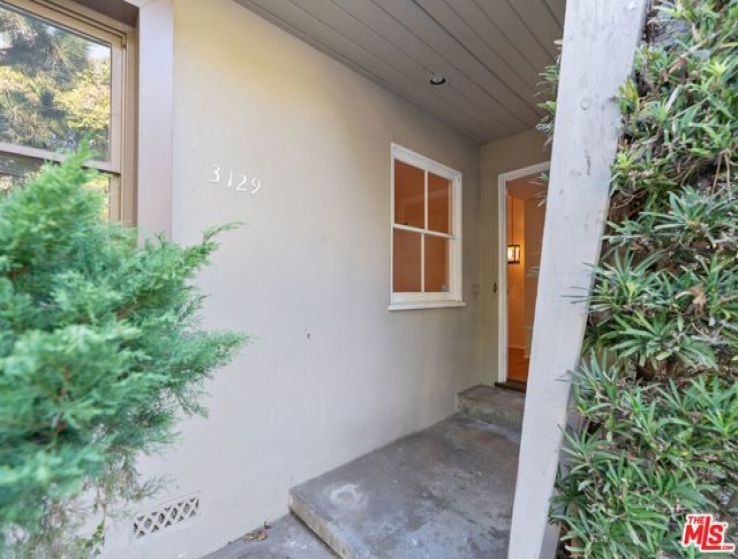 4 Bed Home for Sale in Los Angeles, California