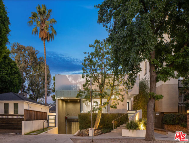 3 Bed Home for Sale in West Hollywood, California