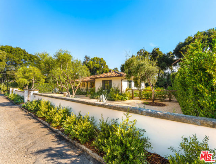 3 Bed Home for Sale in Montecito, California