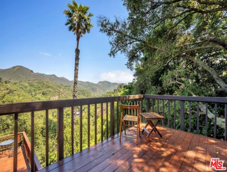 3 Bed Home for Sale in Topanga, California