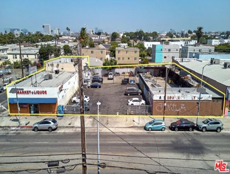  Commercial for Sale in Los Angeles, California