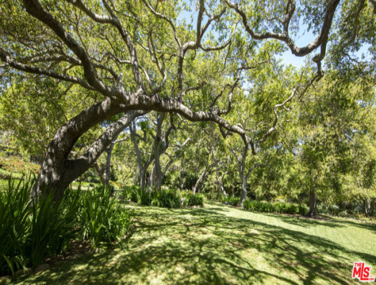 8 Bed Home for Sale in Montecito, California