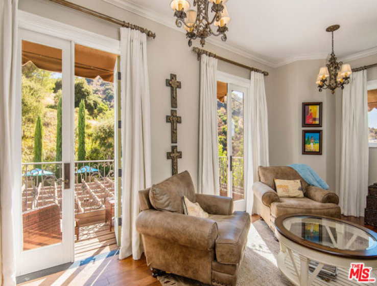 5 Bed Home for Sale in Calabasas, California