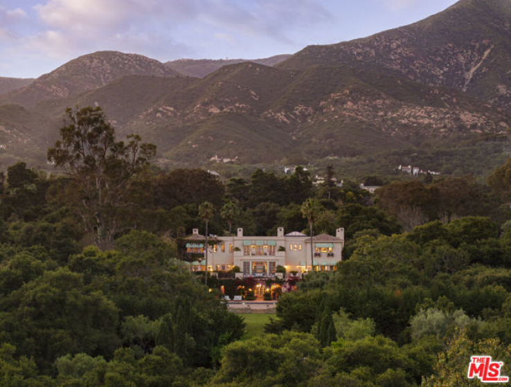 7 Bed Home for Sale in Montecito, California