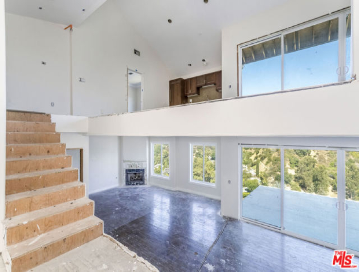 4 Bed Home for Sale in Los Angeles, California