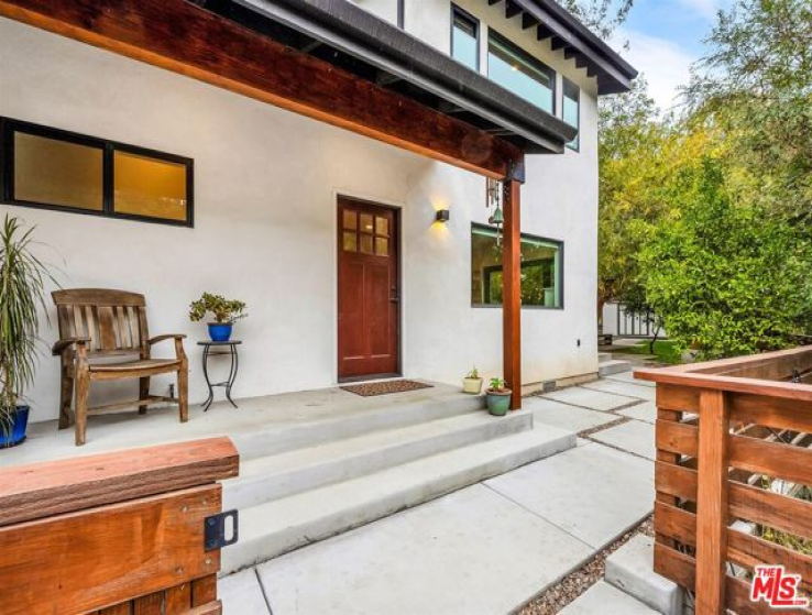 3 Bed Home for Sale in Los Angeles, California