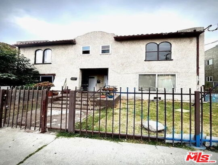 3 Bed Home to Rent in Los Angeles, California