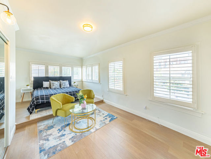 3 Bed Home for Sale in Los Angeles, California