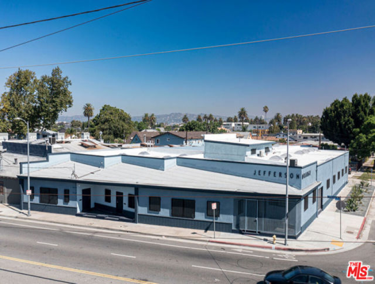  Commercial for Sale in Los Angeles, California