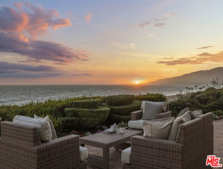 3 Bed Home for Sale in Malibu, California