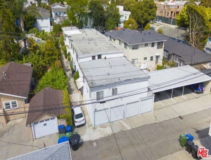  Income Home for Sale in Santa Monica, California