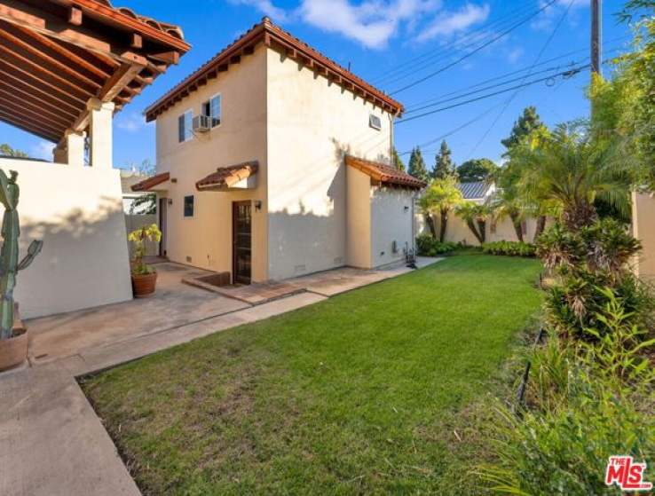 3 Bed Home for Sale in Santa Monica, California