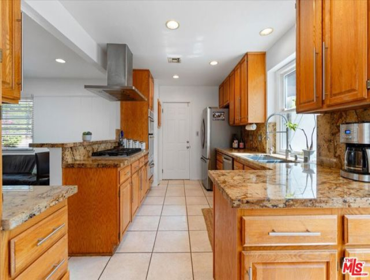 3 Bed Home for Sale in Los Angeles, California