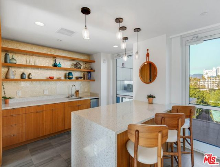 1 Bed Home for Sale in Santa Monica, California