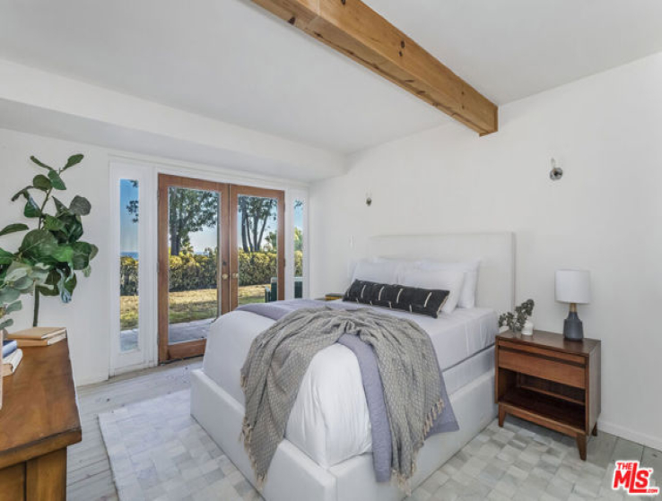 5 Bed Home for Sale in Malibu, California