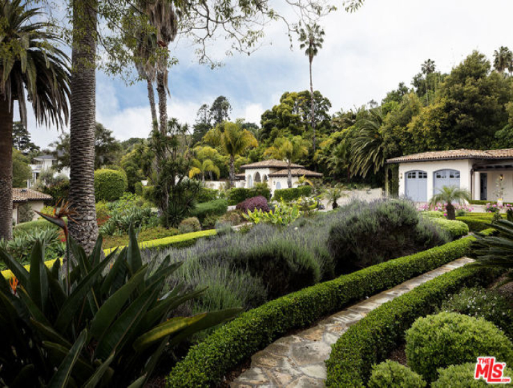 8 Bed Home for Sale in Montecito, California