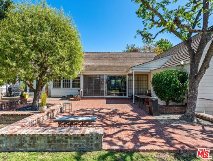 4 Bed Home for Sale in Pacific Palisades, California