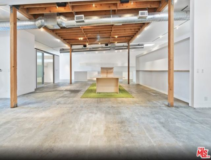  Commercial for Sale in Los Angeles, California