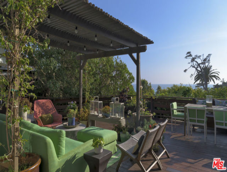 4 Bed Home for Sale in Malibu, California