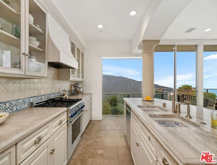 3 Bed Home for Sale in Malibu, California