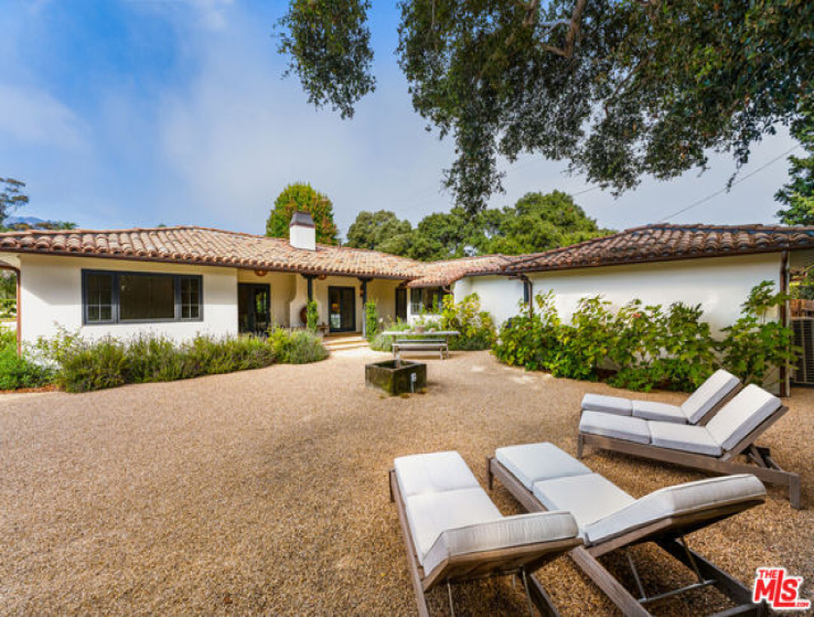 3 Bed Home for Sale in Montecito, California