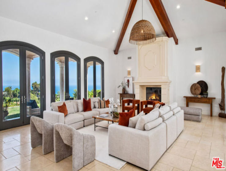 7 Bed Home for Sale in Malibu, California