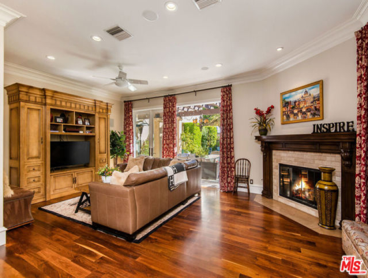 5 Bed Home for Sale in Calabasas, California