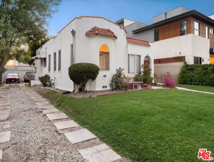  Income Home for Sale in Los Angeles, California