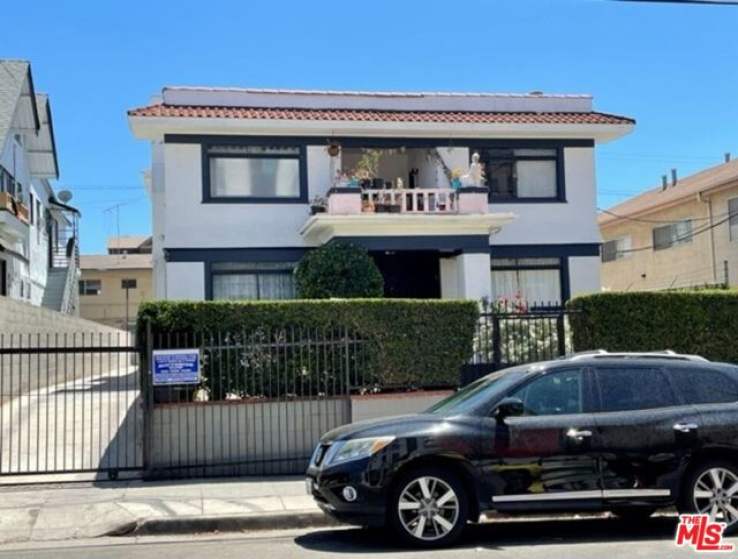  Income Home for Sale in Los Angeles, California