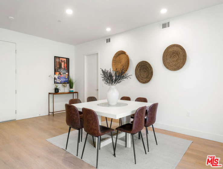 3 Bed Home for Sale in Los Angeles, California