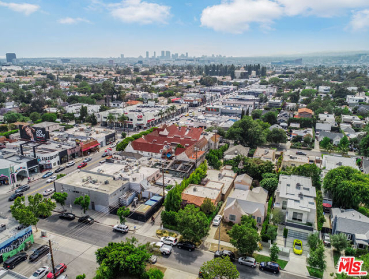 4 Bed Home for Sale in Los Angeles, California