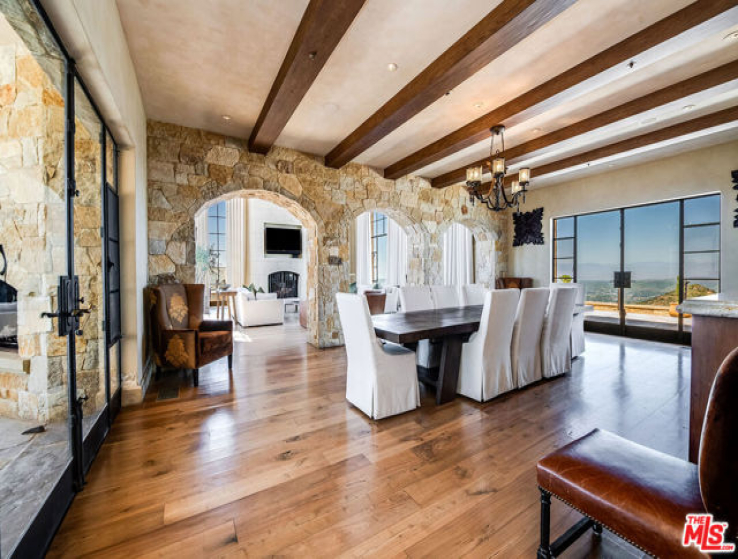 5 Bed Home for Sale in Malibu, California