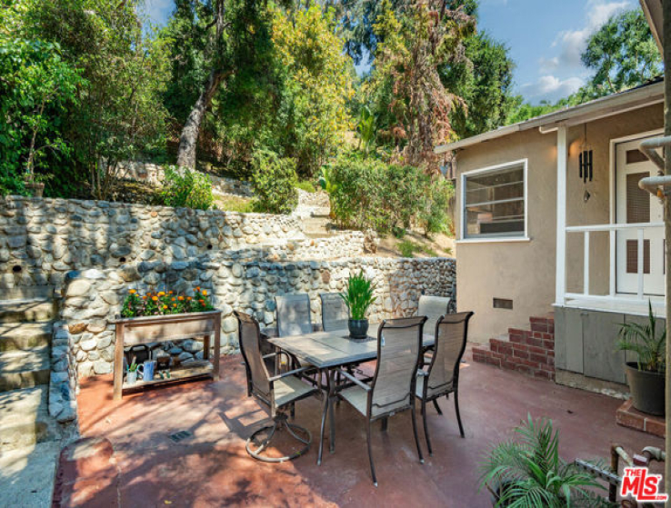 3 Bed Home for Sale in Los Angeles, California