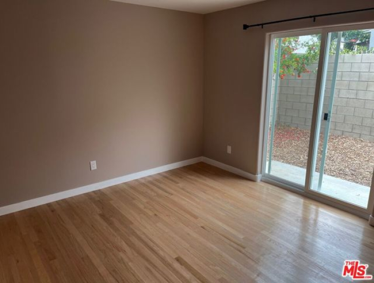 3 Bed Home to Rent in Los Angeles, California